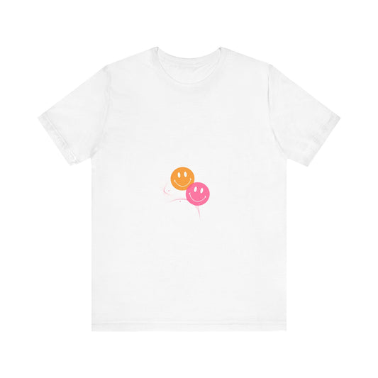 Smiley Balloon Unisex Short Sleeve Tee - Fun & Playful Everyday Wear